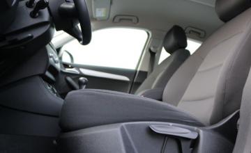 Audi Q3 I SUV 1.4 TFSI 150KM 2015 Audi Q3 1.4 TFSI CoD 110 kW, zdjęcie 5