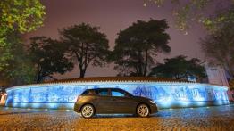 Lexus CT 200H - prawy bok