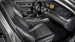 Lexus GS IV 450h (2012) - widok ogólny wnętrza z przodu