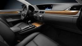 Lexus GS IV 450h (2012) - widok ogólny wnętrza z przodu