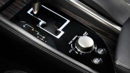 Lexus GS IV 450h (2012) - skrzynia biegów