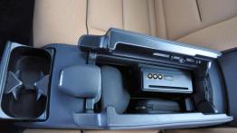 Mercedes-Benz E350 BlueTEC - wehikuł czasu dla wybrednych