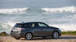 Lexus CT 200H - widok z tyłu