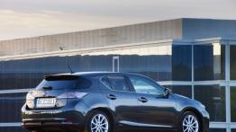 Lexus CT 200H - widok z tyłu