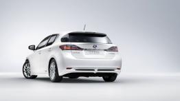 Lexus CT 200H - widok z tyłu