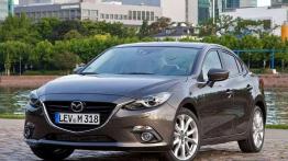 Mazda3Sedan na nowych oficjalnych zdjęciach