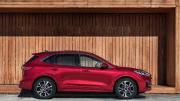 Oto nowy Ford Kuga. I od razu w aż trzech wersjach hybrydowych