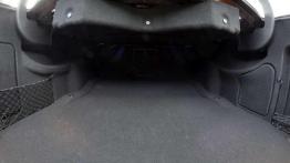 Mercedes-Benz E350 BlueTEC - wehikuł czasu dla wybrednych