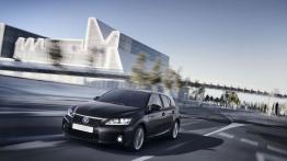 Lexus CT 200H - widok z przodu