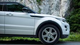 Land Rover Range Rover Evoque Si4 - styl na bezdrożach