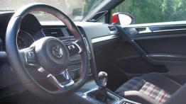 Volkswagen Golf GTI Performance - dla zuchwałych