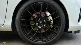 Toyota Yaris GRMN – Fiestę ST i Polo GTi rozstawia po kątach!