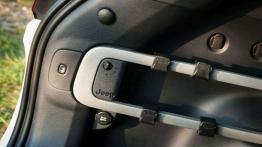 Jeep Cherokee Limited 2.0 MJD 170 KM - Amerykanin w europejskich szatach