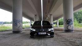 Mercedes-Benz E350 BlueTEC - wehikuł czasu dla wybrednych