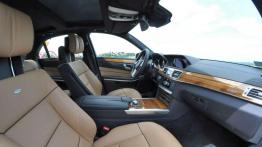 Mercedes-Benz E350 BlueTEC - wehikuł czasu dla wybrednych