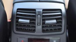 Mercedes-Benz E350 BlueTEC - wehikuł czasu dla wybrednych