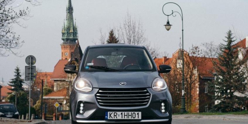 Elektryczny ZD D2S debiutuje na polskim rynku. A co to właściwie za samochód?