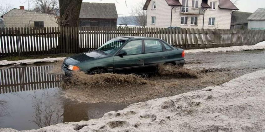 Na kałuży można się przejechać