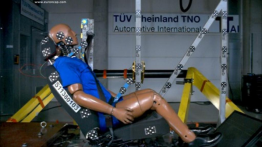 VW Beetle 1.2 TFSI, LHD