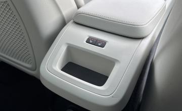 Volvo XC60 II 2025 Ultra Motyw: Bright, zdjęcie 13