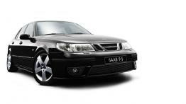 Saab 9-5 SportKombi - widok z przodu