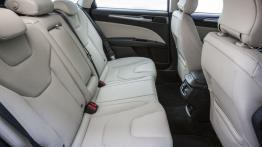 Ford Mondeo V Kombi - tylna kanapa