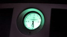 Chrysler 300C - Pomnik Ameryki