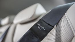 Ford Mondeo V Kombi - pas bezpieczeństwa z tyłu