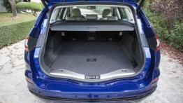 Ford Mondeo V Kombi - bagażnik