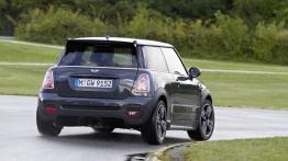 Mini John Cooper Works GP II - widok z tyłu