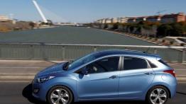 Hyundai i30 II Hatchback 5d - prezentacja w Sevilli - lewy bok