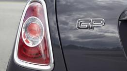 Mini John Cooper Works GP II - lewy tylny reflektor - wyłączony