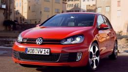 Volkswagen Golf VI GTI - widok z przodu