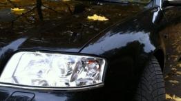Audi A6 C5 Avant - galeria społeczności - lewy przedni reflektor - włączony