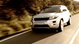 Range Rover Evoque Marangoni - widok z przodu