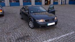 Audi A4 B6 Sedan - galeria społeczności - widok z przodu