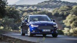 Ford Mondeo V Kombi - widok z przodu