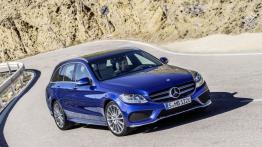 Mercedes klasy C 250 BlueTEC 4MATIC (2014) kombi - widok z przodu