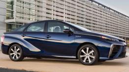 Toyota Mirai – przystanek końcowy motoryzacji?