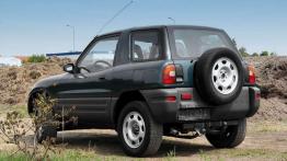 RAV4 - Japończyk potrafi