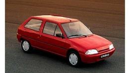 Citroen AX - wzór oszczędności?