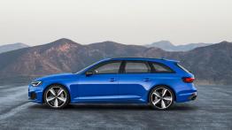 Audi RS4 Avant z sześcioma cylindrami