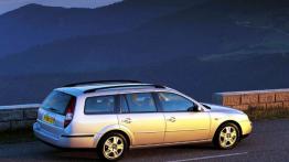Ford Mondeo 2001 Kombi - prawy bok