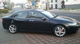 Honda Accord VII