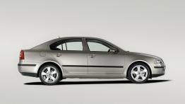 Skoda Octavia II - prawy bok
