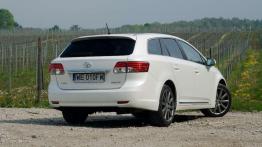 Toyota Avensis Wagon - królowa poprawności