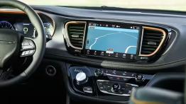 Chrysler Pacifica 2027 wraca do produkcji. SUV-y miały ją wykończyć, ale minivan nadal się broni