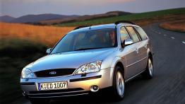 Ford Mondeo 2001 Kombi - widok z przodu