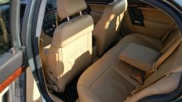 Opel Vectra C Sedan - galeria społeczności - tylna kanapa