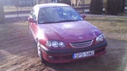 Toyota Avensis I Sedan - galeria społeczności - widok z przodu